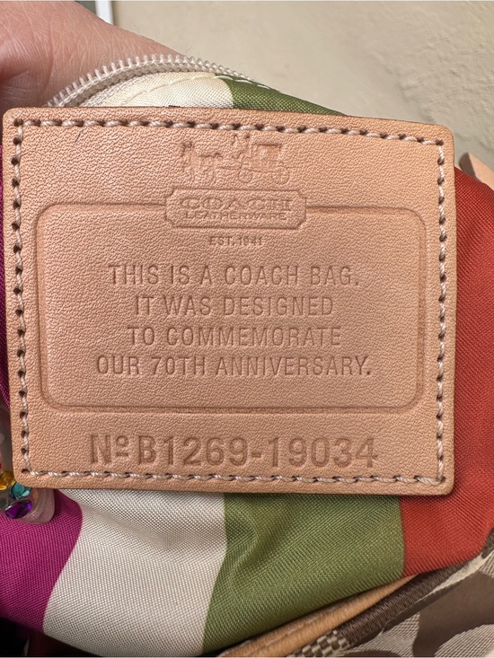 🌈Coach  70th Anniversary Edition Willis Bag 19034 🌈